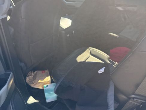 Used 2024 Ford Explorer XLT w/ Equipment Group 202A image 2