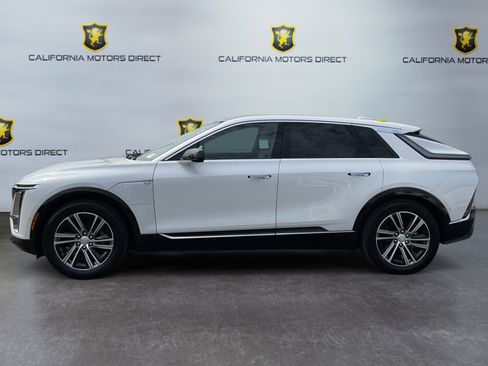 Used 2024 Cadillac Lyriq Luxury RWD image 8