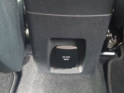 Used 2021 Ford EcoSport SE w/ SE Convenience Package FWD image 14