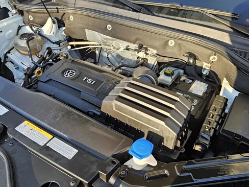 Used 2021 Volkswagen Atlas Cross Sport S image 26