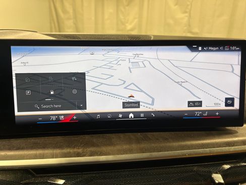 Used 2024 BMW X7 xDrive40i w/ Executive Package image 11