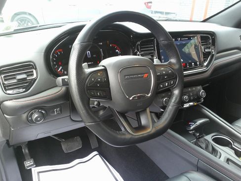 Used 2023 Dodge Durango GT image 16