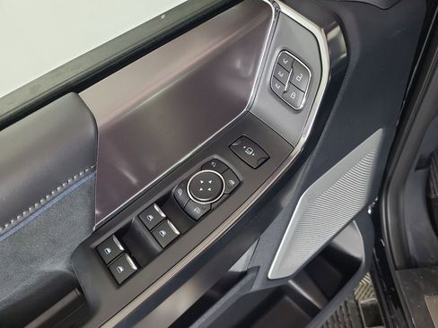 New 2026 Ford F350 Platinum w/ Tremor Off-Road Package image 19