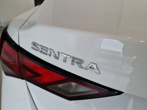 Used 2025 Nissan Sentra SV w/ All-Weather Package image 18