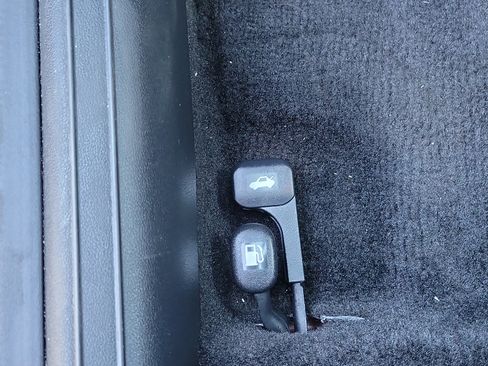 Certified 2025 Hyundai Elantra Blue image 18