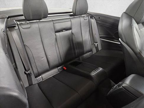 Used 2018 BMW 430i Convertible image 15