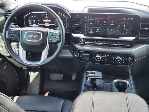 Used 2024 GMC Sierra 1500 SLT RWD image 30