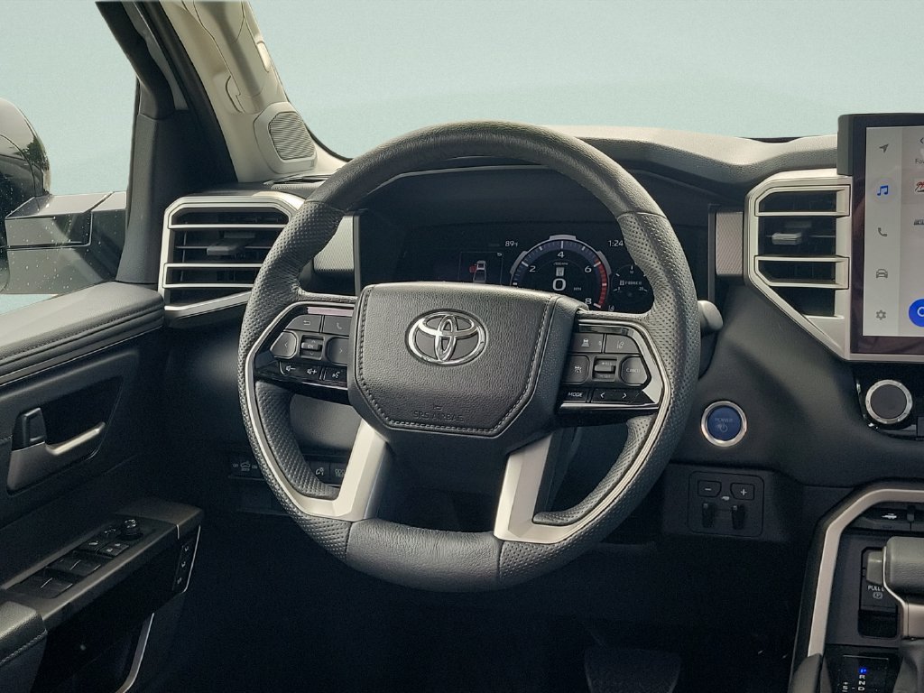 Used 2024 Toyota Tundra Limited AWD/4WD image 12
