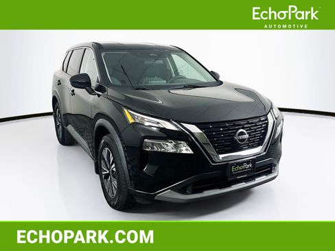 Used 2022 Nissan Rogue SV FWD image 1