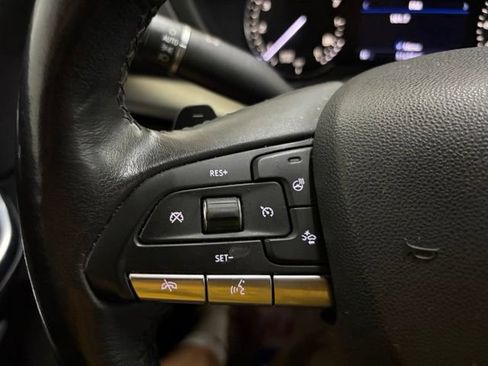 Used 2020 Cadillac XT4 Premium Luxury w/ Cold Weather Package FWD image 82