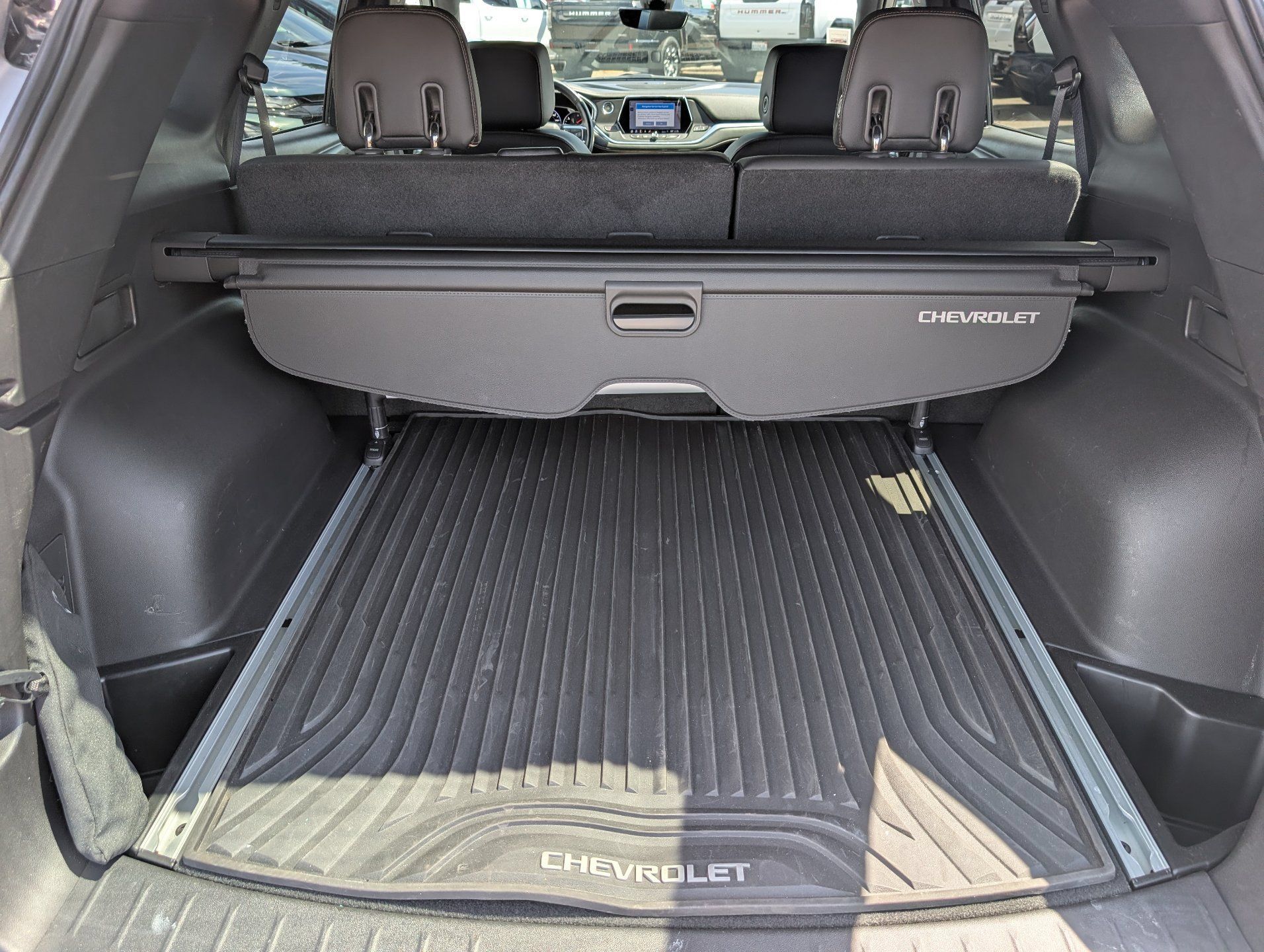 Certified 2019 Chevrolet Blazer Premier w/ Driver Confidence II Package FWD image 8
