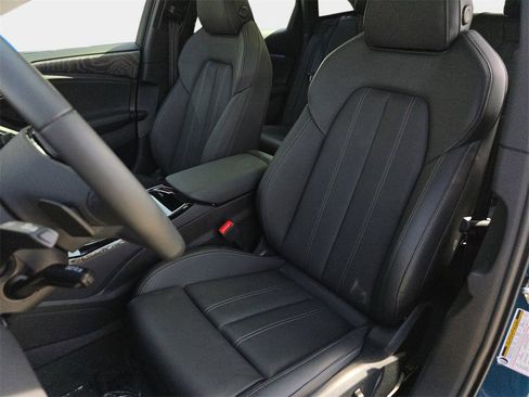 Certified 2025 Audi A6 e-tron Premium Plus w/ Premium Plus image 15