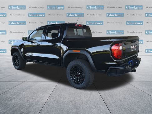 New 2026 GMC Canyon Elevation w/ Convenience Package image 8