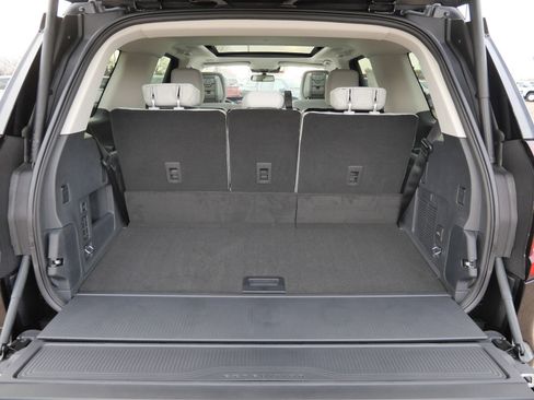 New 2026 Ford Expedition Platinum w/ Platinum Ultimate Package image 9