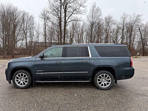 Used 2020 GMC Yukon XL Denali w/ Open Road Package image 6