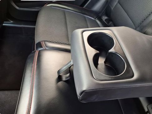 Used 2023 Ford Escape ST-Line Select image 11