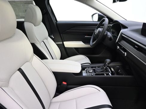 New 2026 MAZDA CX-50 AWD 2.5 S w/ Premium Package image 16
