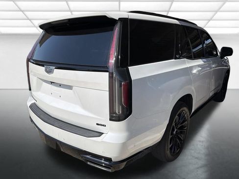 Used 2023 Cadillac Escalade Sport Platinum w/ LPO, ONYX Package AWD/4WD image 2