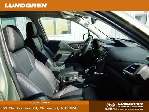 Used 2021 Subaru Forester Touring image 10