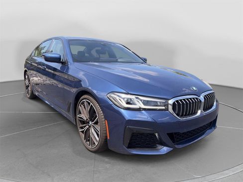 Used 2023 BMW 530i w/ M Sport Package RWD image 4