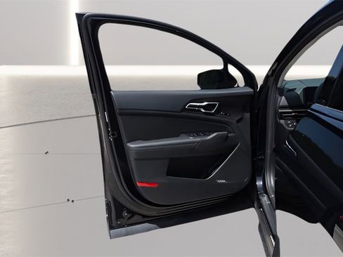 New 2026 Kia Sportage SX FWD image 11