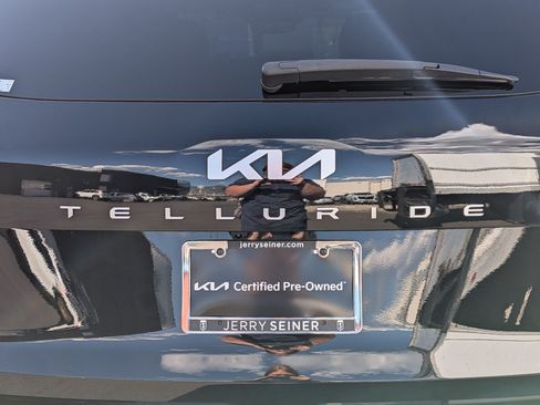 Certified 2024 Kia Telluride SX Prestige X-Line AWD/4WD image 13