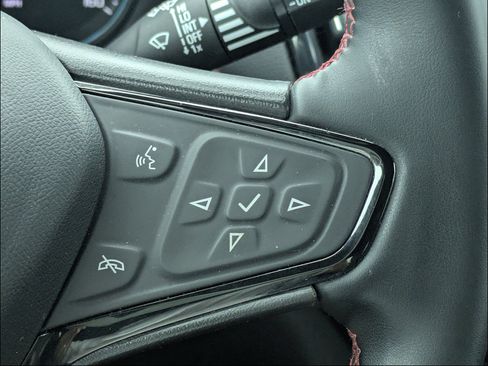 Used 2024 Chevrolet Equinox RS FWD image 23