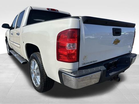 Used 2013 Chevrolet Silverado 1500 LTZ w/ LTZ White Diamond Edition image 3