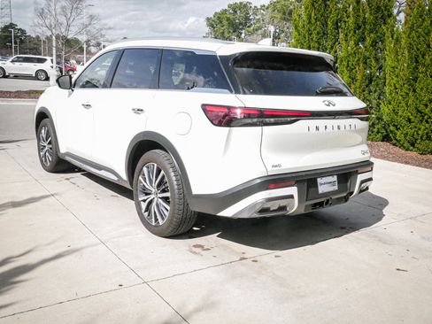 Used 2024 INFINITI QX60 Sensory image 9
