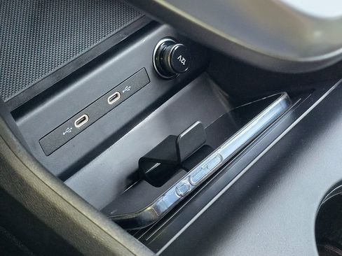 Used 2023 Audi Q4 e-tron Premium w/ Convenience Package image 48