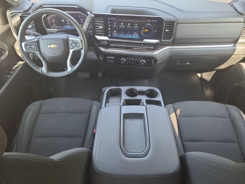 Used 2026 Chevrolet Silverado 1500 LT AWD/4WD image 10