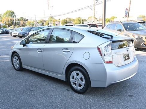 Used 2010 Toyota Prius One image 6