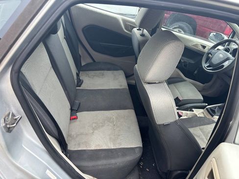 Used 2013 Ford Fiesta S image 15