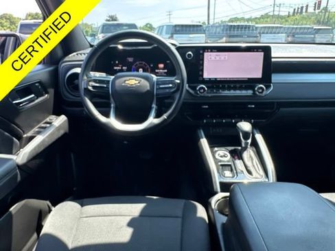 Used 2024 Chevrolet Colorado LT w/ LT Convenience Package II AWD/4WD image 20