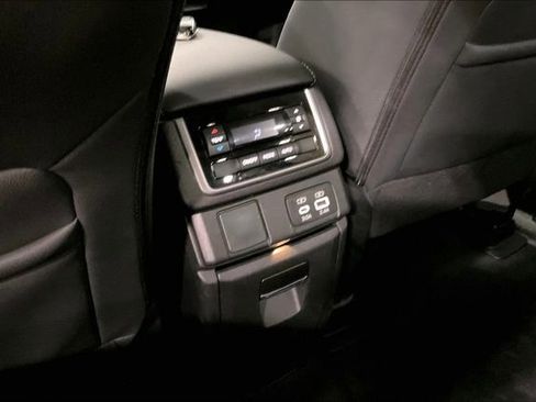 Used 2024 Subaru Ascent Onyx Edition AWD/4WD image 36