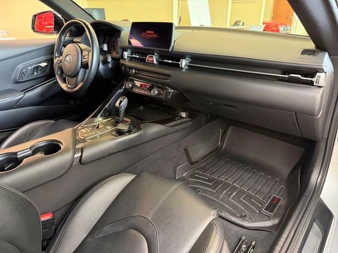 Used 2020 Toyota Supra Premium image 6