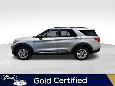 Certified 2024 Ford Explorer XLT w/ Equipment Group 202A AWD/4WD image 2