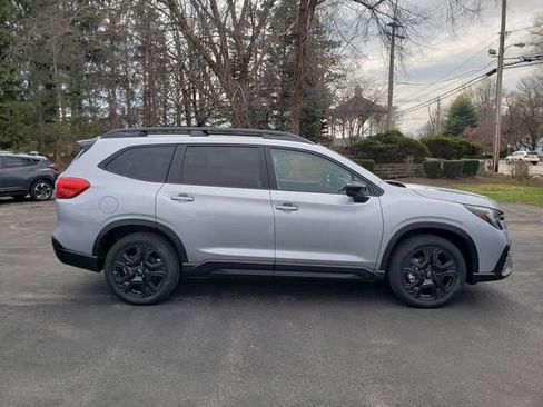 Used 2025 Subaru Ascent Bronze Edition w/ Popular Package #2 image 2