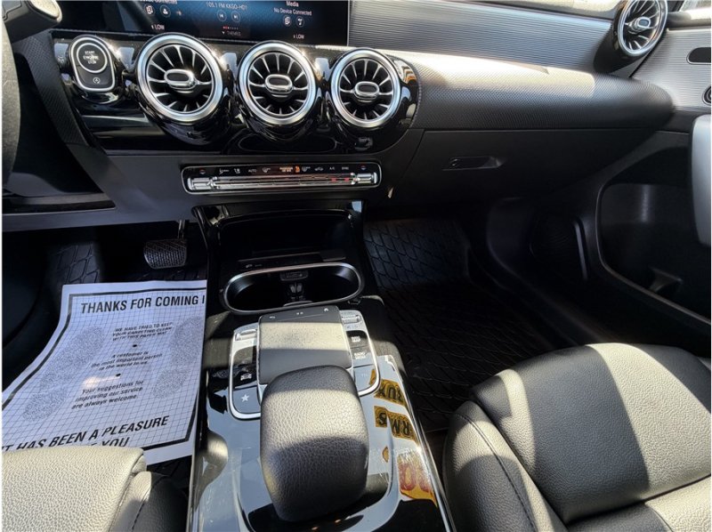 Used 2020 Mercedes-Benz A 220 image 30