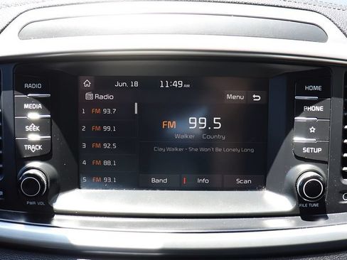 Used 2020 Kia Sorento FWD V6 image 49