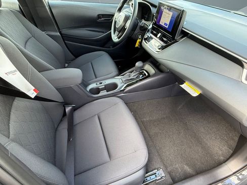 Used 2026 Toyota Corolla LE image 34