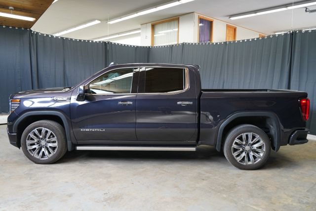 Certified 2023 GMC Sierra 1500 Denali w/ Denali Reserve Package AWD/4WD image 4