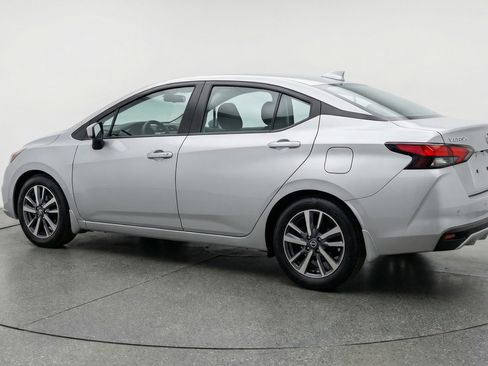 Used 2025 Nissan Versa SV FWD image 6