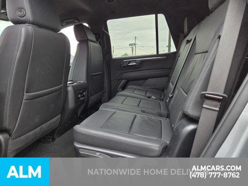 Used 2025 Chevrolet Tahoe LT AWD/4WD image 5