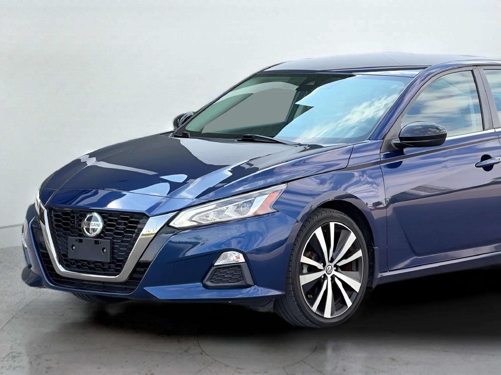 Used 2021 Nissan Altima 2.5 SR AWD/4WD image 37