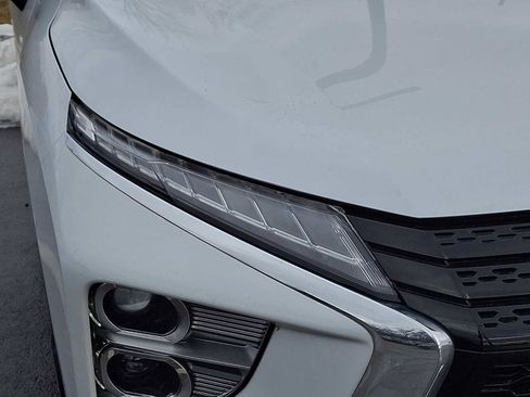 Used 2023 Mitsubishi Eclipse Cross SEL image 3