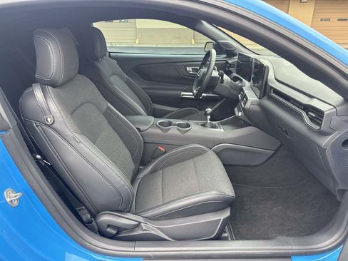 Used 2025 Ford Mustang GT RWD image 20