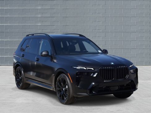 New 2026 BMW X7 xDrive40i w/ M Sport Package image 1