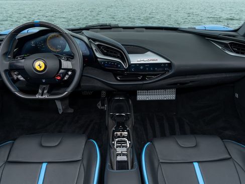 Used 2024 Ferrari SF90 Spider AWD/4WD image 21