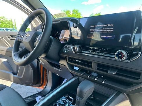 New 2026 Chevrolet Colorado W/T w/ WT Custom Package AWD/4WD image 28